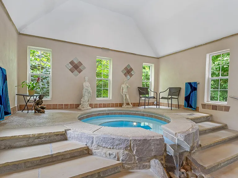 43 Deer Haven Dr — Photo 24