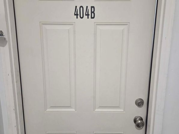 404 Walnut St #B