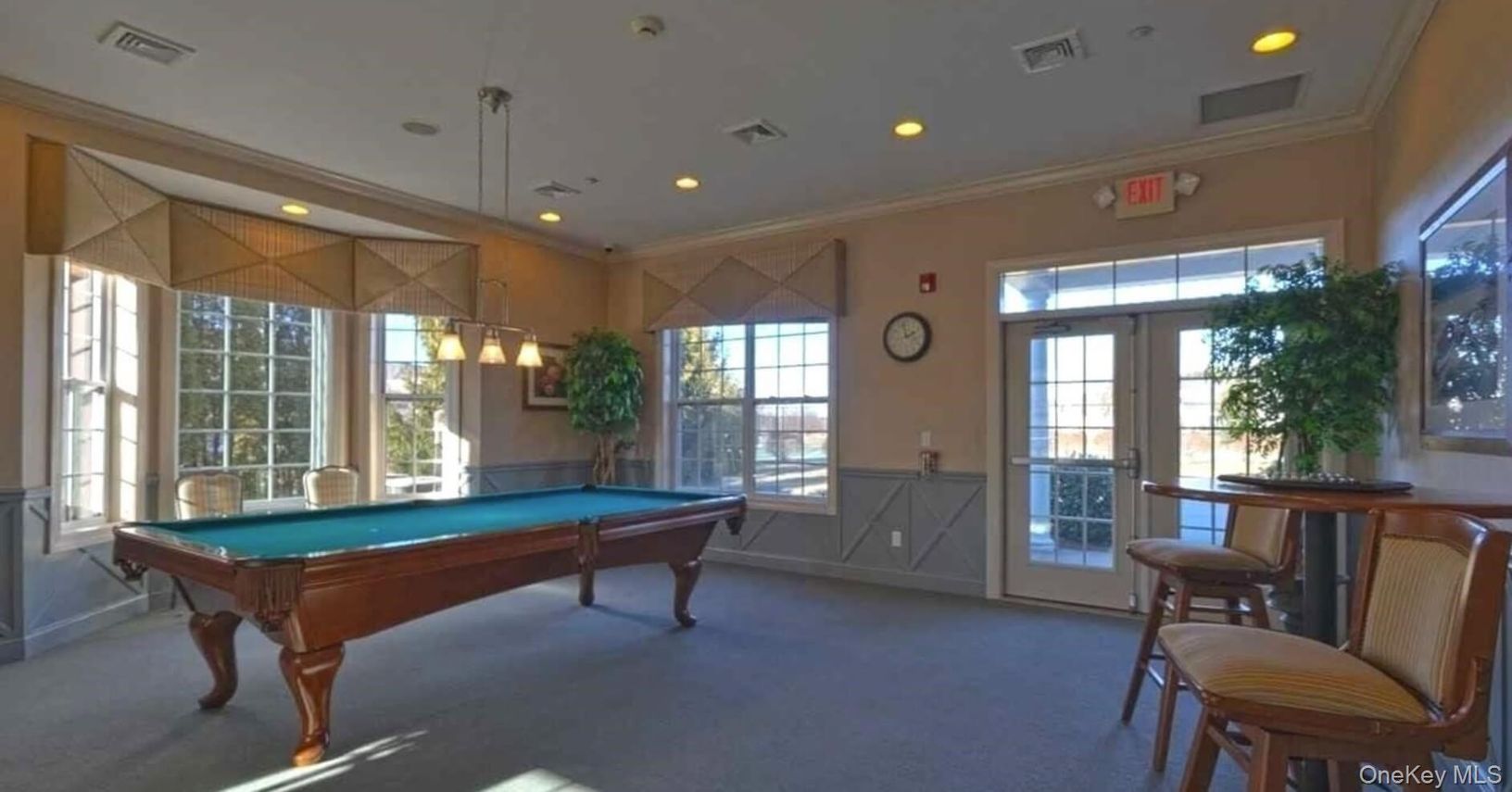  Billiards and  game room lounge.