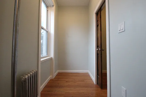 Rented by Nooklyn NYC LLC | media 19