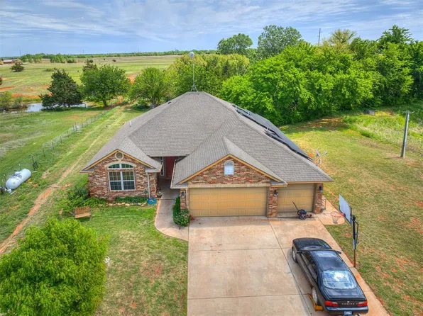 30191 N 2970th Rd, Cashion, OK 73016