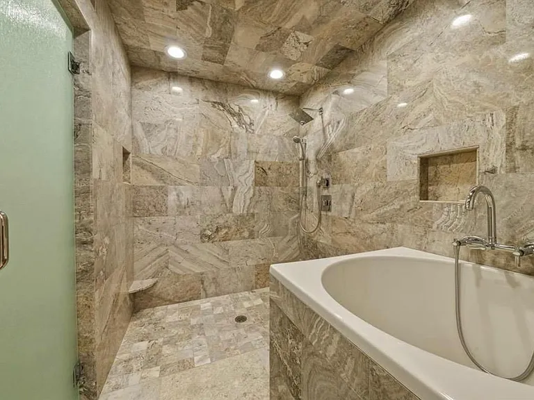 3801 E Bay Dr #110 — Photo 13