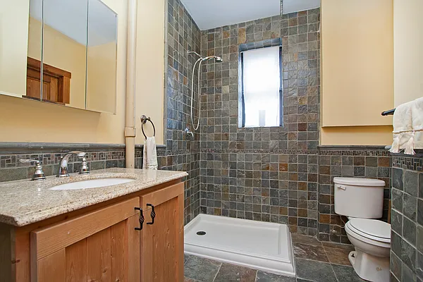 Sold by Willie Kathryn Suggs, LREB | media 6