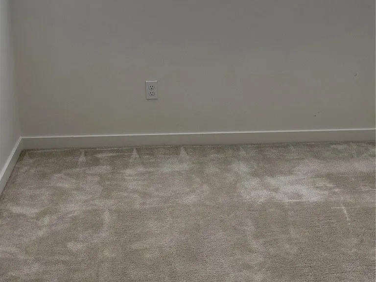 2565 E Embry Ln — Photo 39
