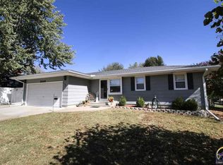 2602 Apple Dr, Emporia, KS 66801