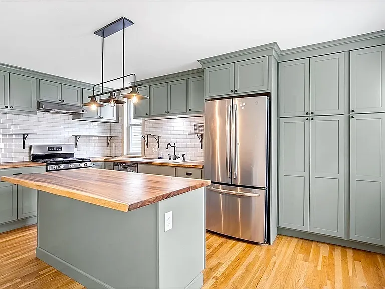 14 Horace St #2 — Photo 1