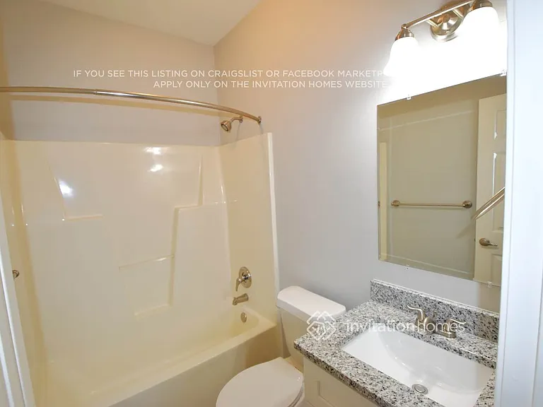 2367 Eagle Glen Ct — Photo 10