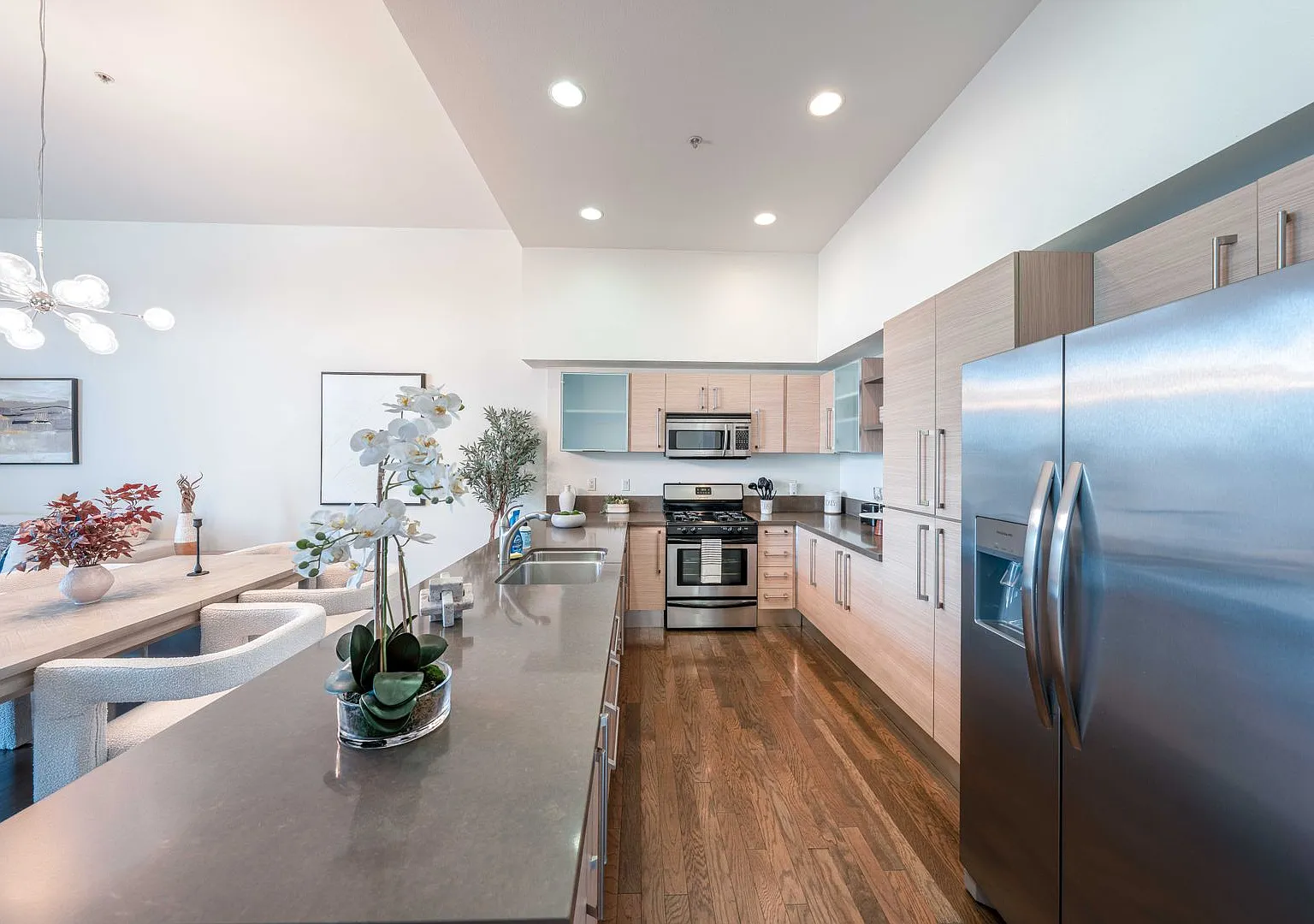 1234 Wilshire Blvd unit 612 Los Angeles, CA 90017 — Photo 3