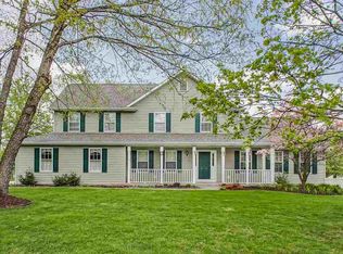 51670 Trail Ridge Dr, Granger, IN 46530