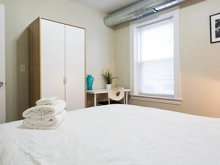 4136 W Palmer Ave #2L — Photo 15