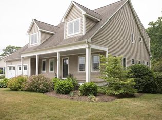 31 Leawood Ln, Attleboro, MA 02703