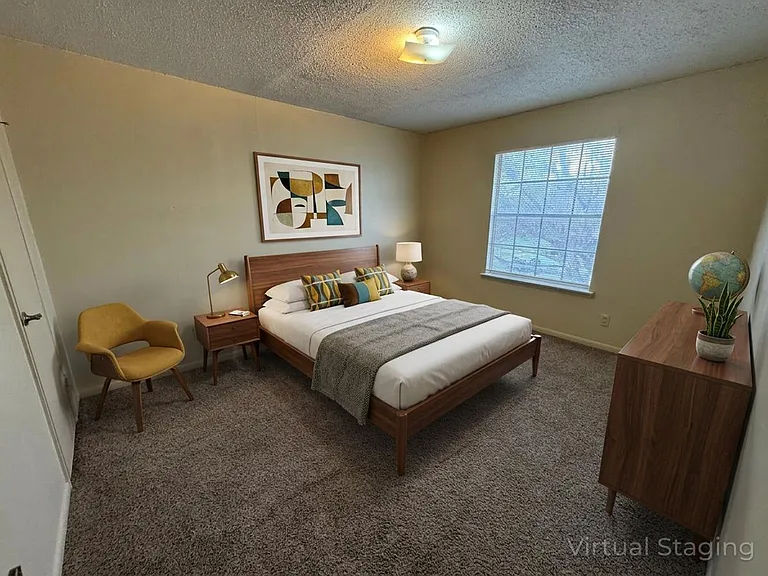 4504 Chase Cir — Photo 21