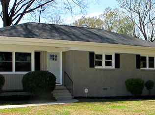 1300 Dresden Dr, Charlotte, NC 28205