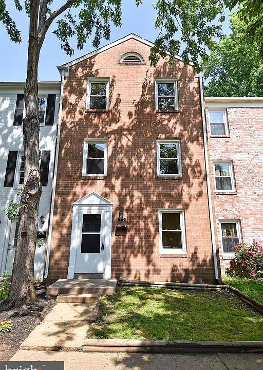 1st image of 16704 Chowning Ct