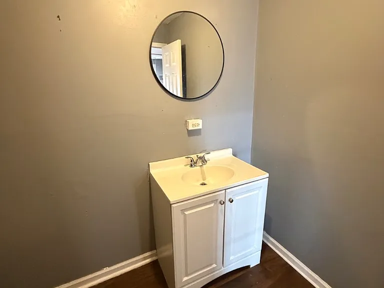 Unit Photo