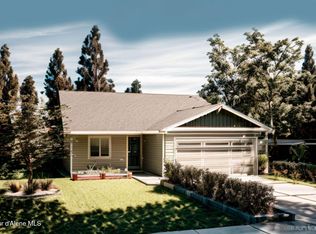 924 Lower Page Rd, Smelterville, ID 83868