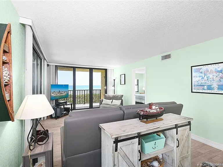 S Ocean Dr — Photo 13