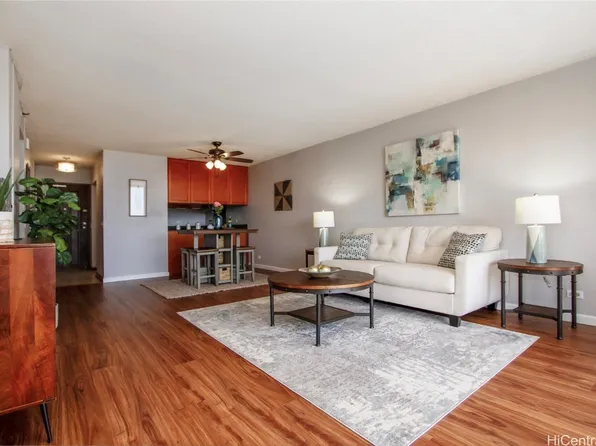 98-487 Koauka Loop APT B502, Aiea, HI 96701