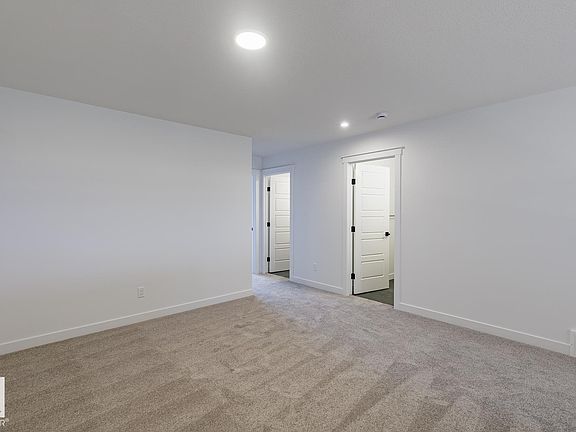 3rd image of 6308 65th Ave