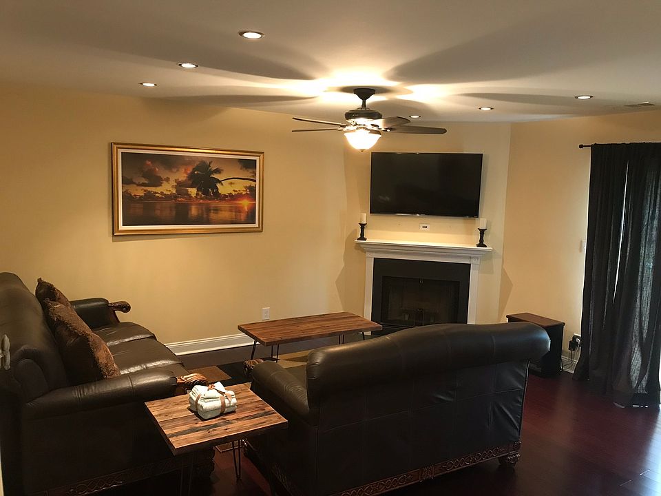 1st image of 13123 Wonderland Way