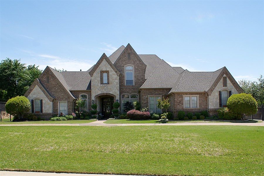 1st image of 1816 Kingsbridge Ln