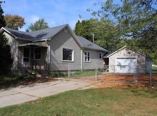 2513 Spruce St, Port Huron, MI 48060
