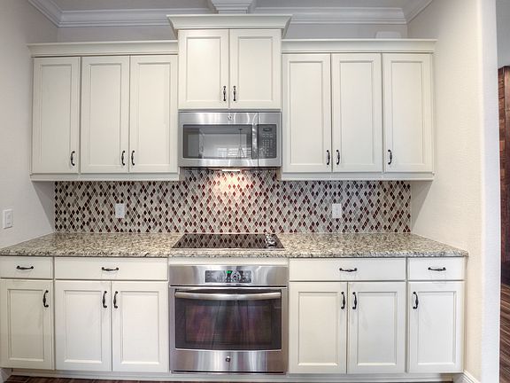 2nd image of 11716 Kierkel Ln