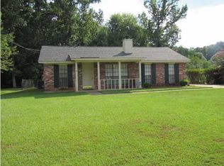 5824 Acacia Ct, Montgomery, AL 36117