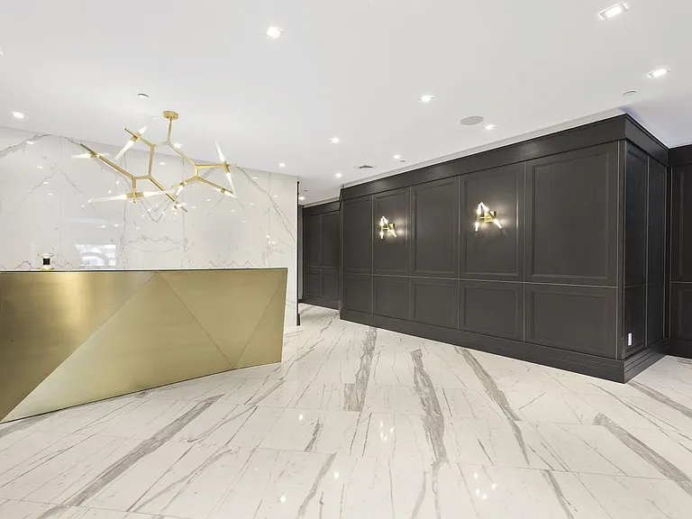92 Morningside Ave #7D — Photo 10