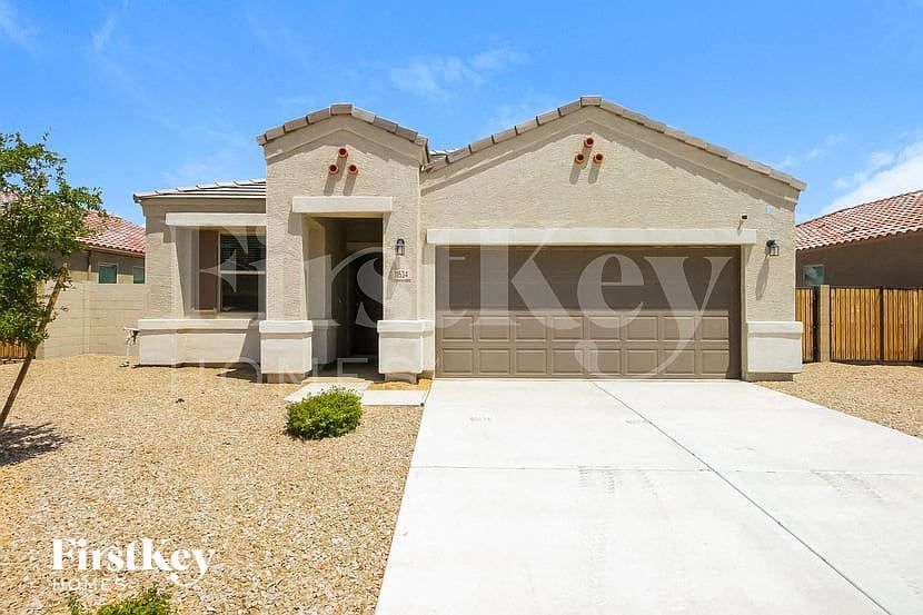 1st image of 11534 E Cliffrose Ln