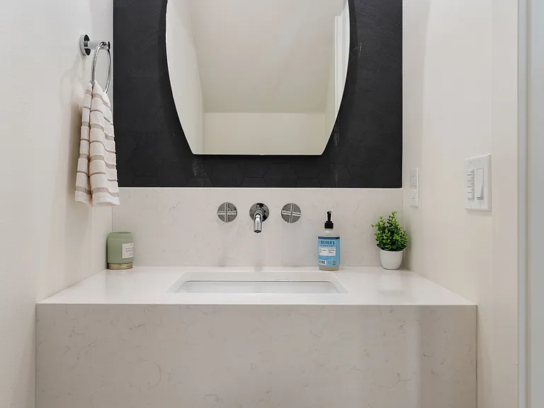 3009 NE Ainsworth St #3009 — Photo 19