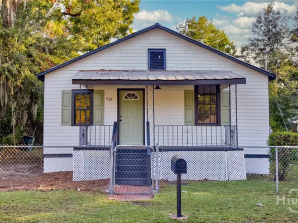 713 Atlanta Street, Savannah, GA 31405