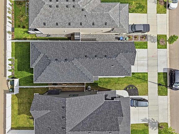 4th image of 124 E Emerald Dr