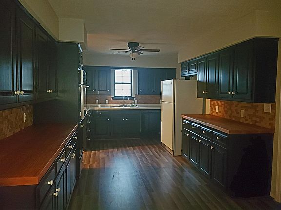 2nd image of 10182 Ideal Ln
