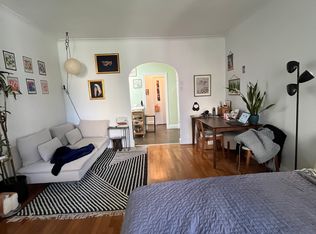 329 E 75th St APT 4C, New York, NY 10021