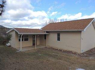 142 S 9th St, Custer, SD 57730