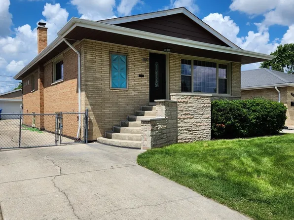 8008 S Karlov Ave, Chicago, IL 60652