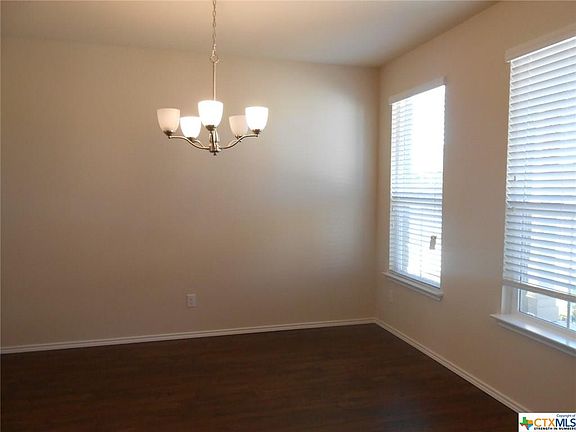 5th image of 3308 Lorne Dr
