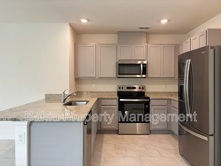 3436 Costello Cir — Photo 10