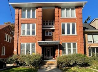 46 Blake St #3, Hamilton, ON L8M2S5