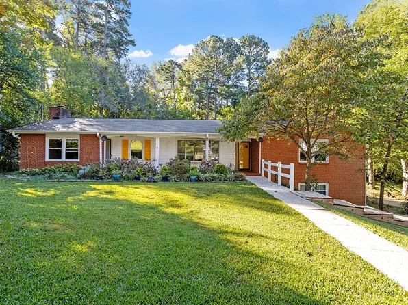 3615 Octavia St, Raleigh, NC 27606