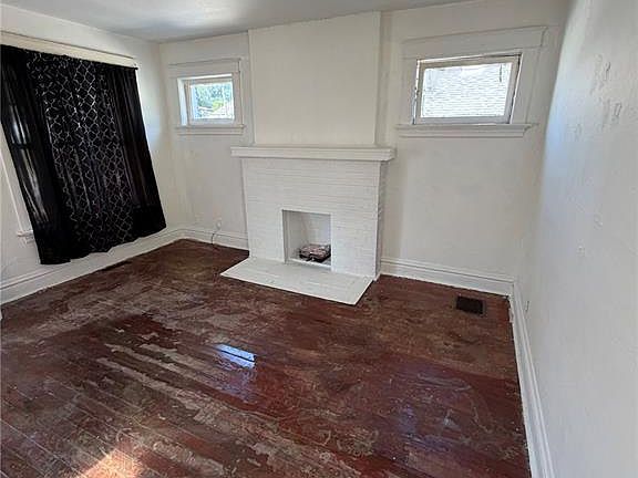 4th image of 6101 Saint Paul Pl