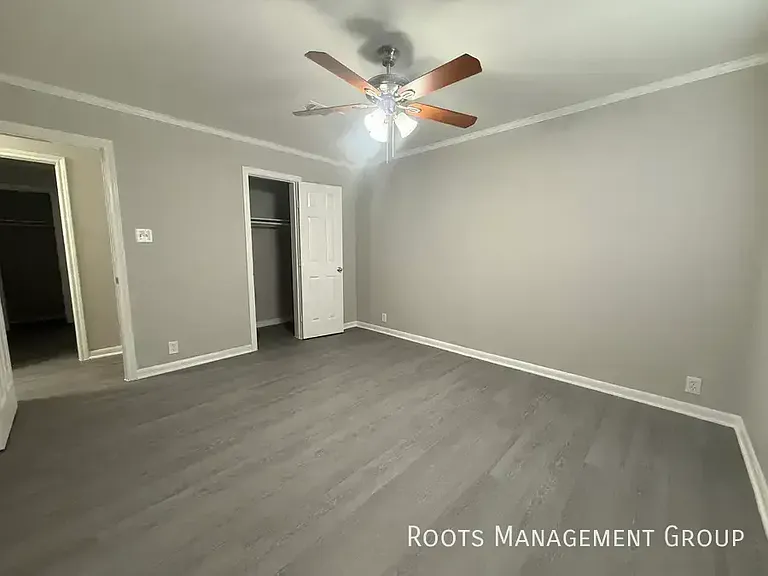 15750 Clarke Springs Dr #15750C — Photo 7
