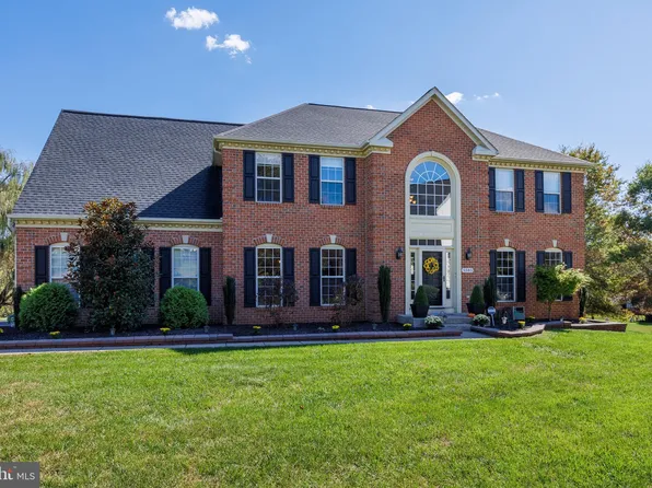 5583 Olin Dr, Sykesville, MD 21784