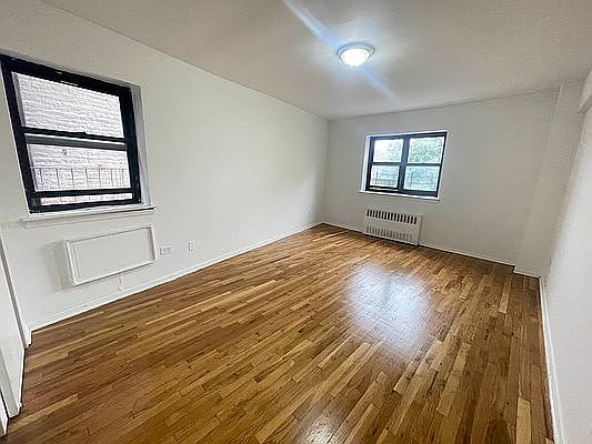 5th image of 1130 Stadium Ave APT 1C
