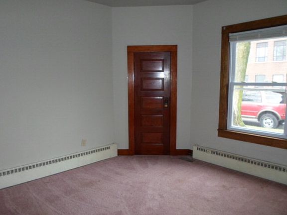 3rd image of 400 Tanguy St