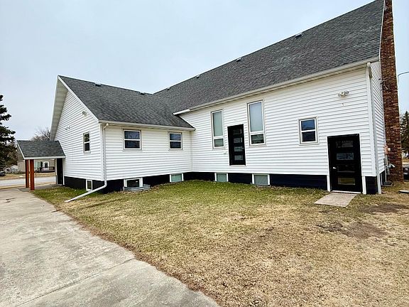 3rd image of 504 Main St S