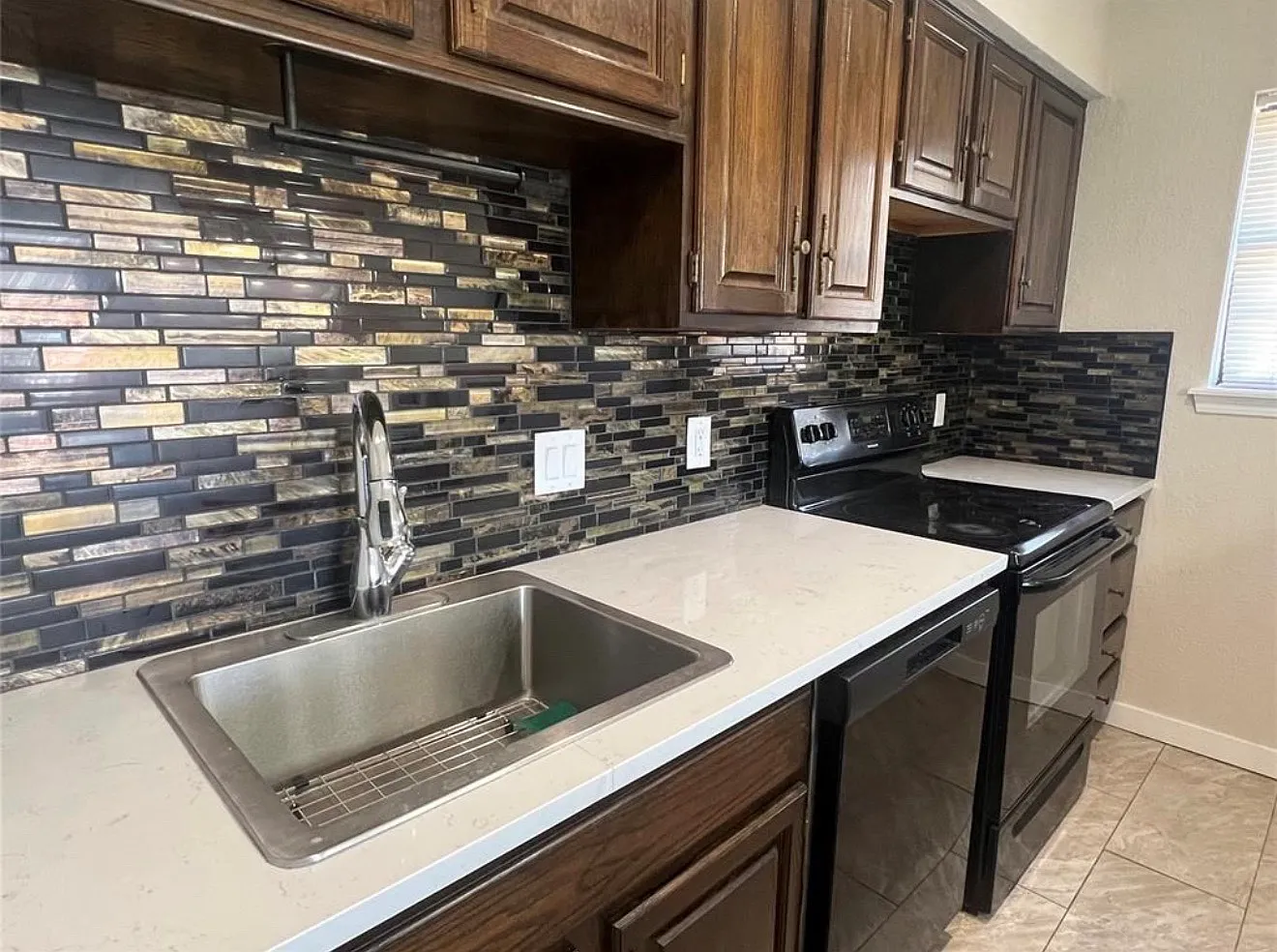 1 bed, 645 sqft, $1,050 — Photo 4