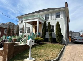 294 Combs Ave #2, Staten Island, NY 10306