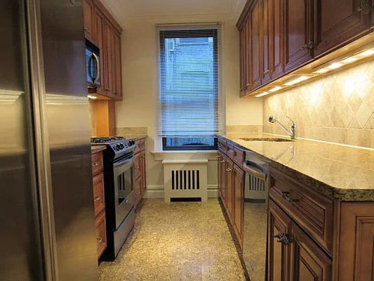 Rented by Goldfarb Properties | media 1